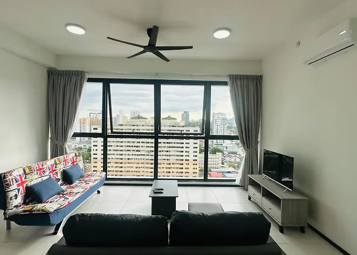 Deluxe Seaview Georgetown Penang @ Comfylux Homestay